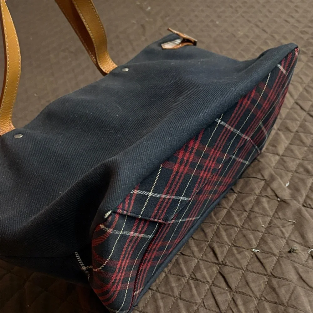 Burberry London Blue Label Tote - Picture 5 of 15